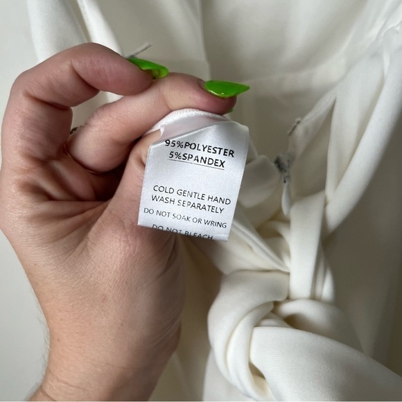 Petal & Pup Clara Bow White Halter Open Back Wide Leg Jumpsuit S - Picture 14 of 14